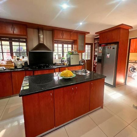Ekhaya Guest House Ballito Eksteriør billede